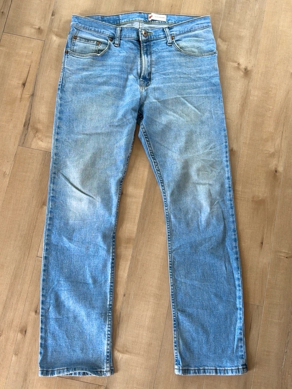 WRANGLER STRAIGHT LEG DENIM JEANS 33x30
